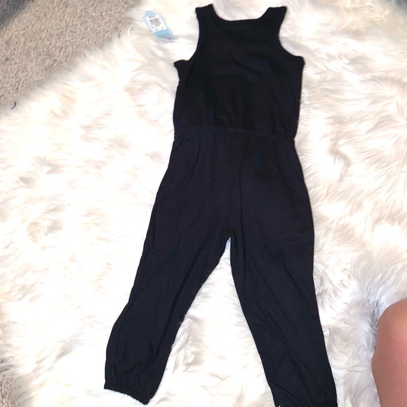Cat & Jack Black Skeleton Glow in Dark Romper - Picture 6 of 8